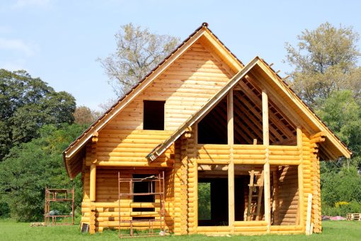 Les tendances actuelles en termes de design pour les surélévations de maisons en bois