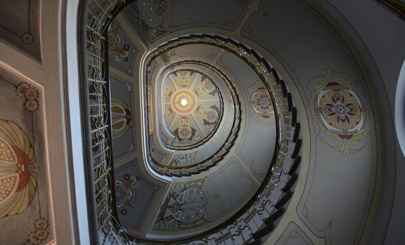 Adapter la trémie pour un escalier quart tournant