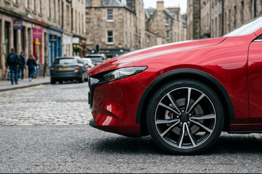 Trouver une aile de voiture de la bonne couleur pour éviter la peinture