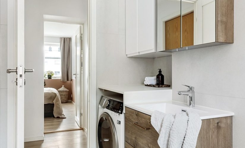 Aménager une buanderie pratique et fonctionnelle, même dans 1m²