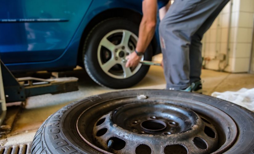 Optimisation des coûts de pneus de voitures : marques premium ou budget