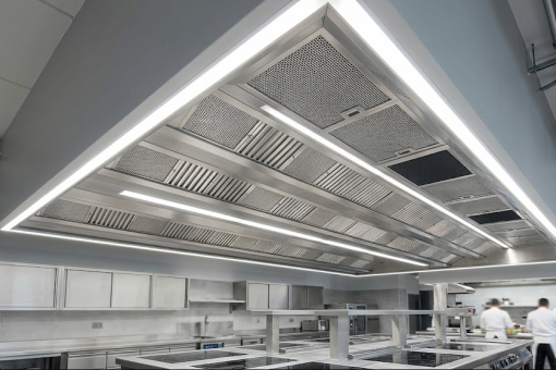Hotterie plafond filtrant : esthétique et performance