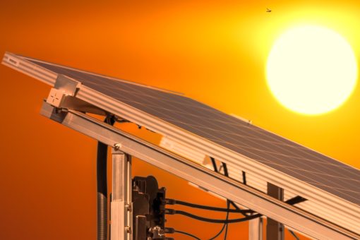 Inclinaison hiver vs été : le compromis parfait pour vos panneaux photovoltaïques
