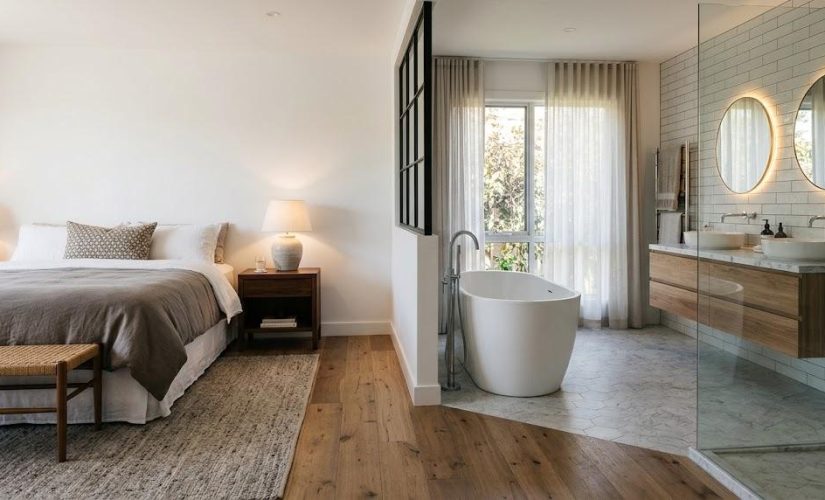 Comment délimiter les espaces dans une salle de bain ouverte sur la chambre ?