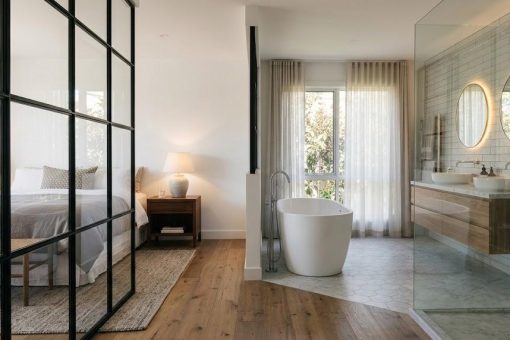 La verrière, l&rsquo;atout charme de la salle de bain ouverte sur la chambre